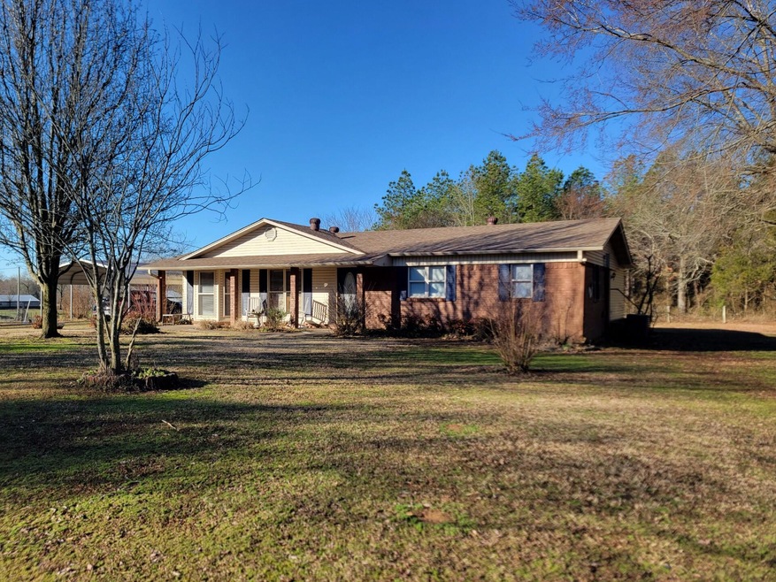 11142 Alpha Rd, Dardanelle, AR 72834