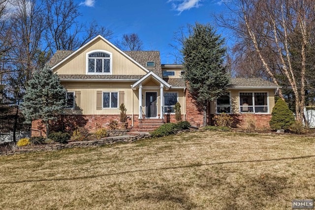 73 Oak Dr, Upper Saddle River, NJ 07458 - photo 1