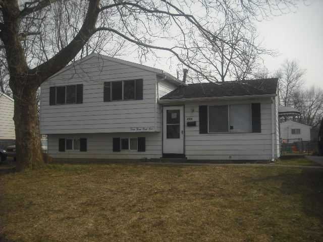 4991 Albany Dr, Columbus, OH 43232 - photo 1