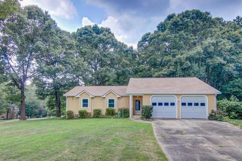 1076 Sea Oats Way SW, Lilburn, GA 30047 - photo 1