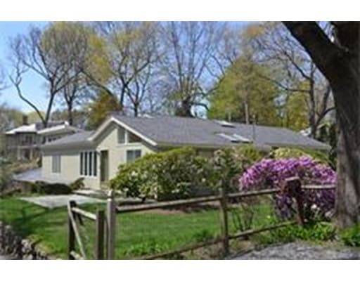 141 Wood End Rd unit 141, Newton Highlands, MA 02461 - photo 1