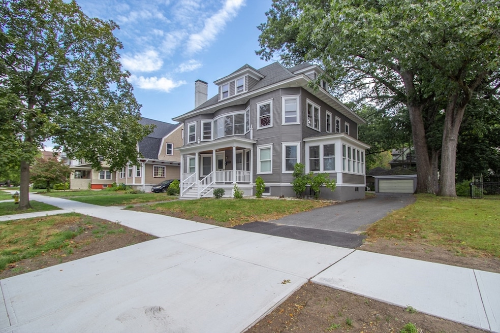 For Rent $1,700/month