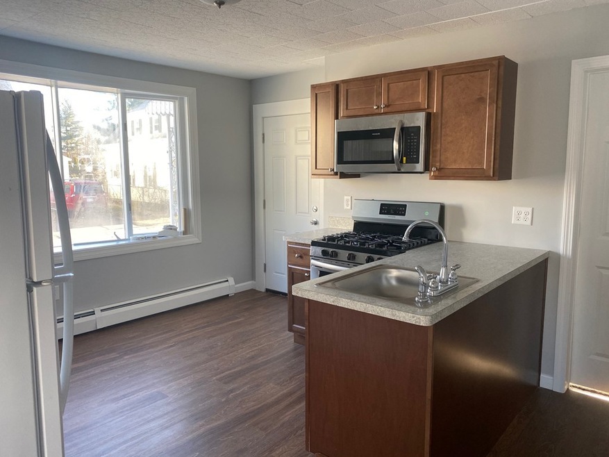 58 Oak St unit 1, Taunton, MA 02780 - photo 1