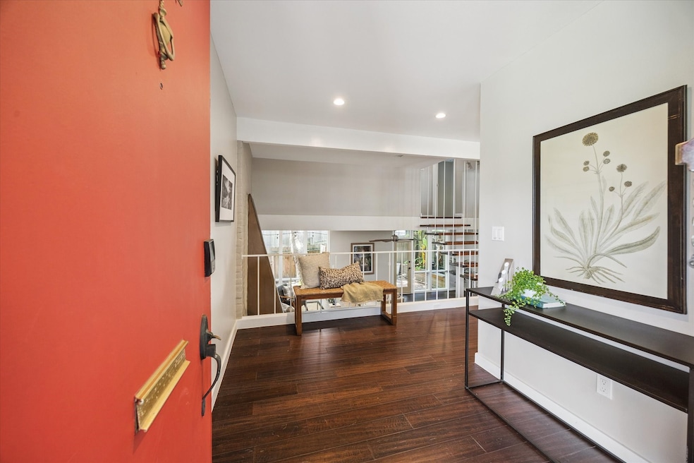 5242 Memorial Dr unit 5242, Houston, TX 77007 - photo 1