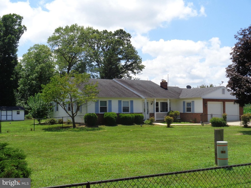 5476 Hallowing Point Rd, Prince Frederick, MD 20678 - photo 1