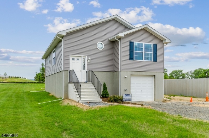 855 Green St, Phillipsburg, NJ 08865 - photo 1