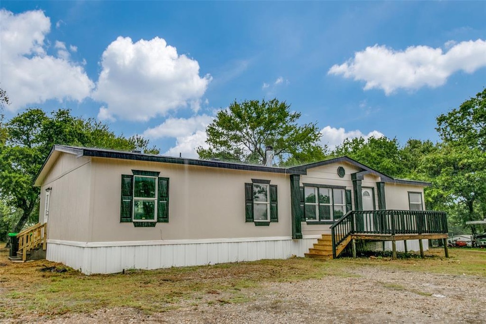 173 County Road 4869, Azle, TX 76020 - photo 1