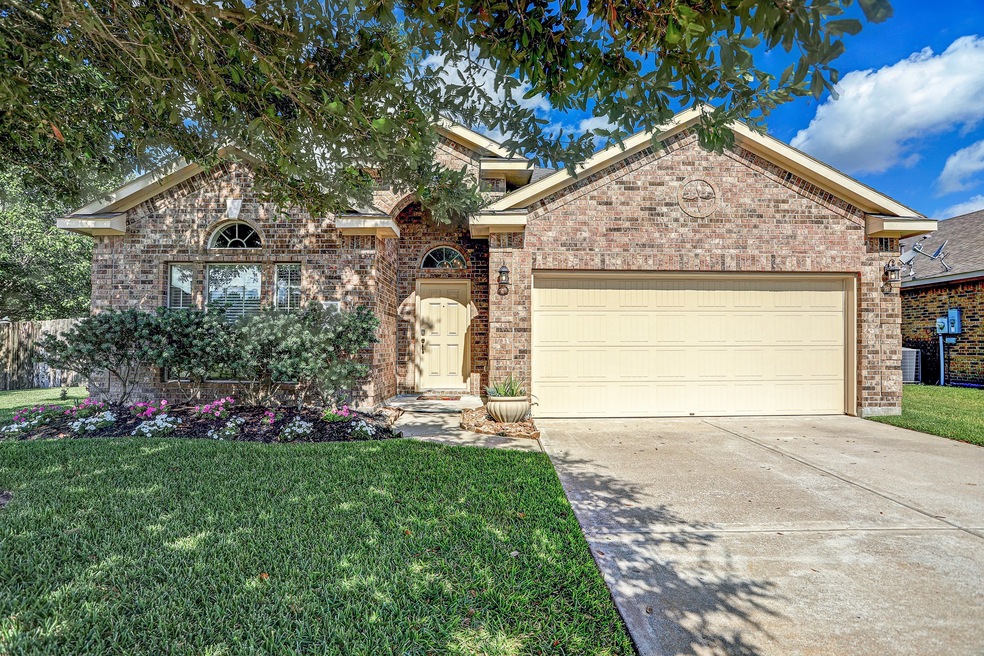 Front Of Home On A Oversized Corner Lot*No Side Or Back Neighbor.