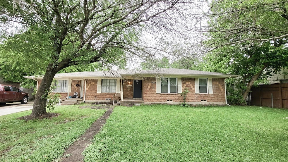 902 Spring Valley Plaza unit B, Richardson, TX 75080 - photo 1