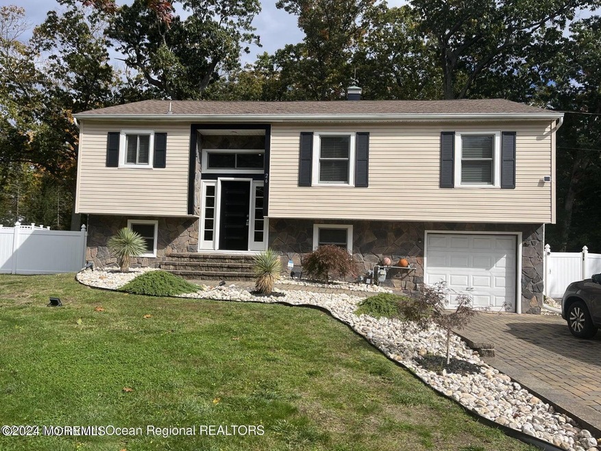 26 Claire Circle front of home 1