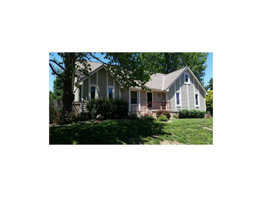 Front View of Home Great Landscaping & Vinyl Sidin