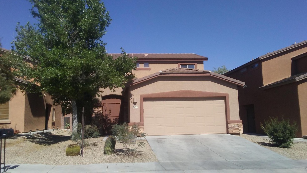 8258 N. Converse Ct-Front1
