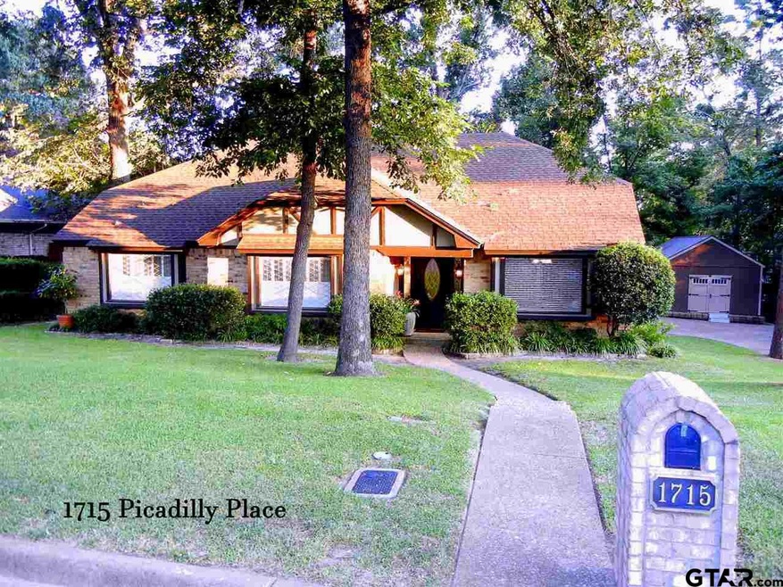 1715 Picadilly Place, Tyler, TX 75703 - photo 1