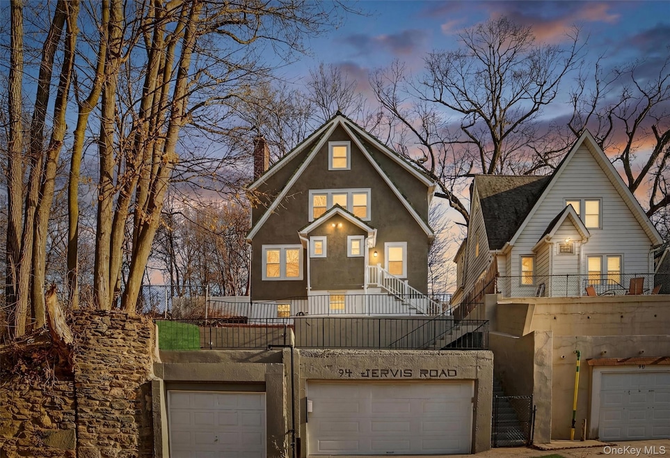 94 Jervis Rd, Yonkers, NY 10705 - photo 1