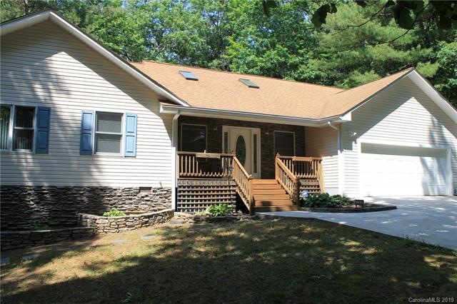 752 Salisbury Rd, Hendersonville, NC 28792 - photo 1