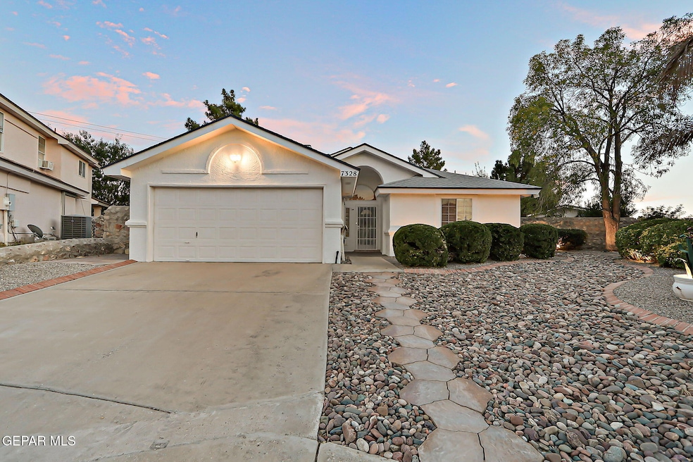 7328 Desierto Sol Ct, El Paso, TX 79912 - photo 1