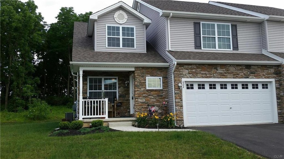 802 S Fork Dr, Easton, PA 18040 - photo 1