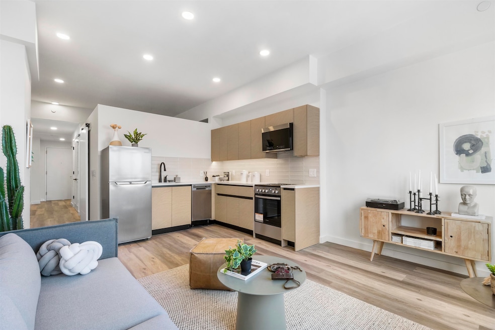 55 Jordan Ave unit 9214, Jersey City, NJ 07306 - photo 1