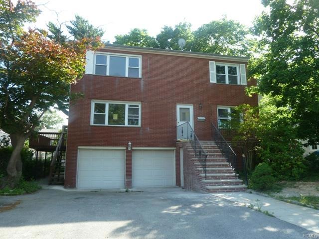 40 Crotty Ave, Yonkers, NY 10704 - photo 1