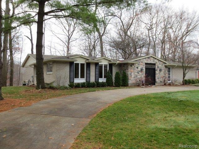 4774 Crestview Court.jpg