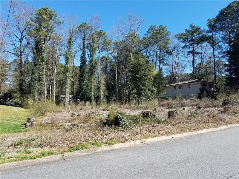 1071 Canterbury Dr SE, Smyrna, GA 30082 - photo 1