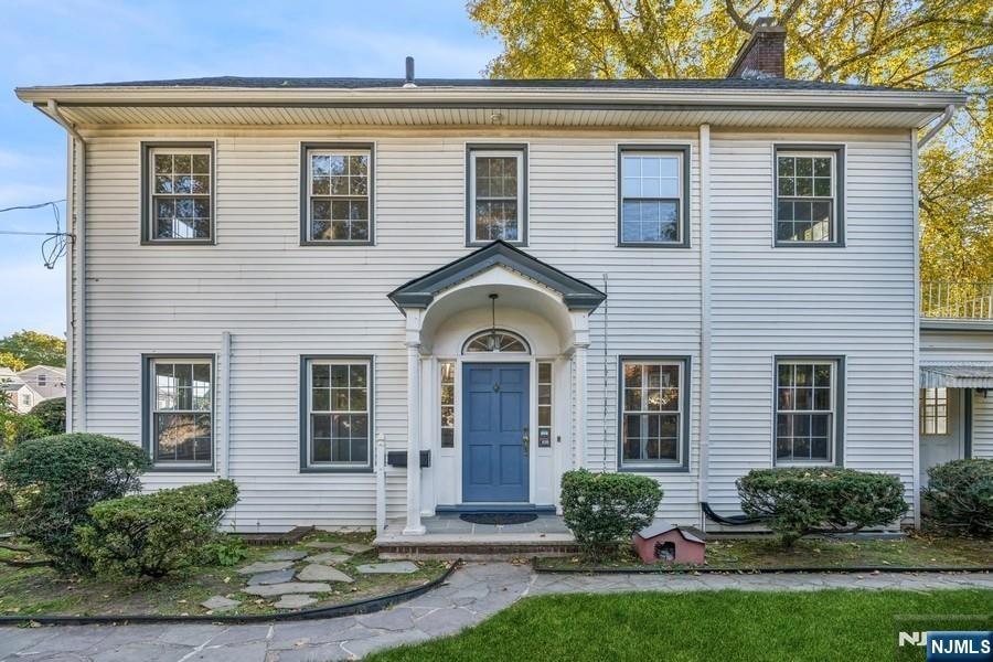 427 Rutherford Blvd, Clifton, NJ 07014 - photo 1