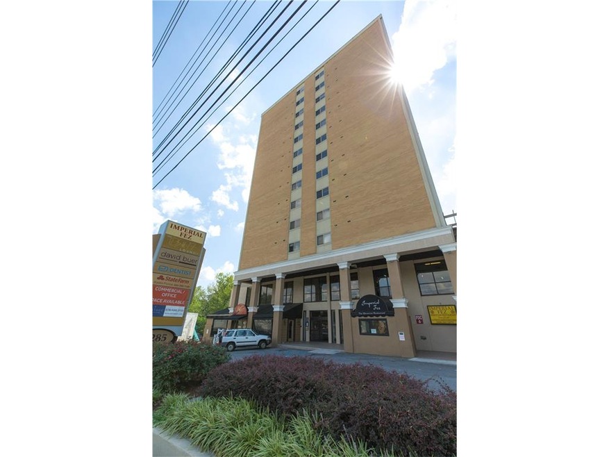 This unit is located in the Peachtree Battles Cond
