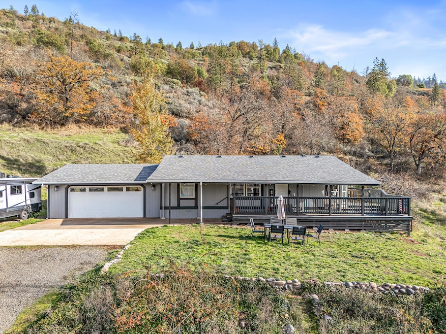 20400 Highway 62, Shady Cove, OR 97539 - photo 1