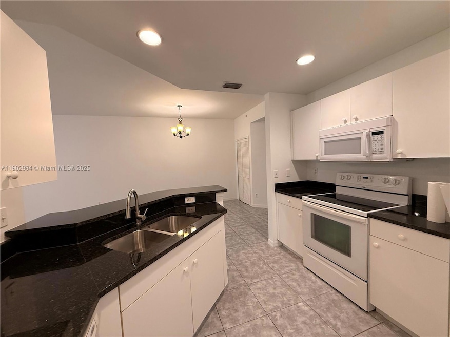 3602 Skyline Blvd unit 104, Cape Coral, FL 33914 - photo 1