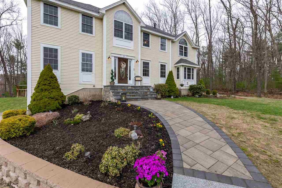 3 Red Oak Dr, Plaistow, NH 03865 - photo 1