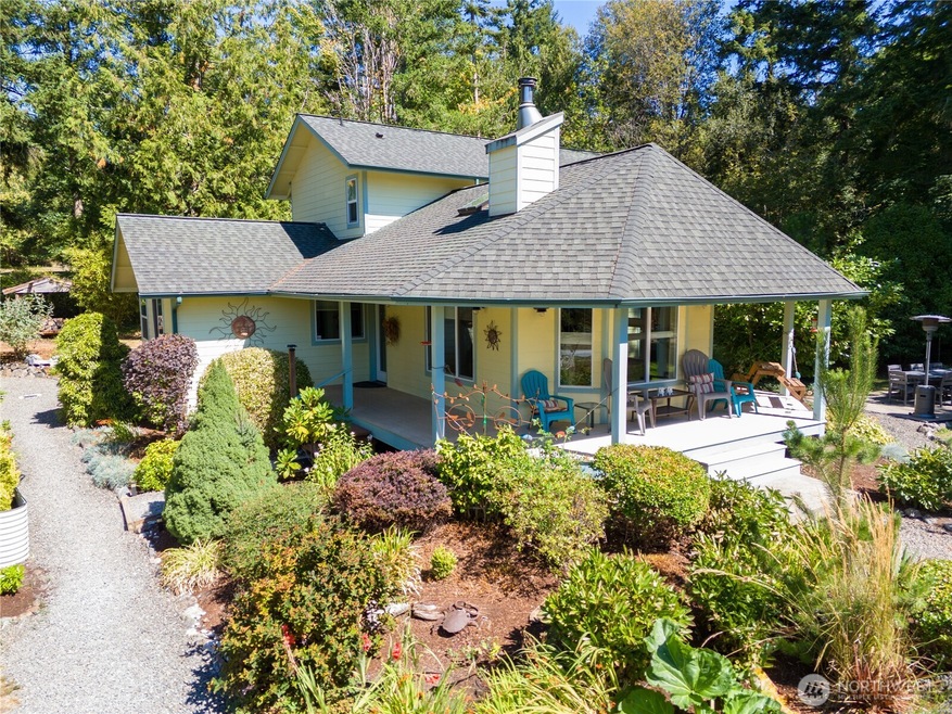 Pending $725,000 • Co-Listing Agent