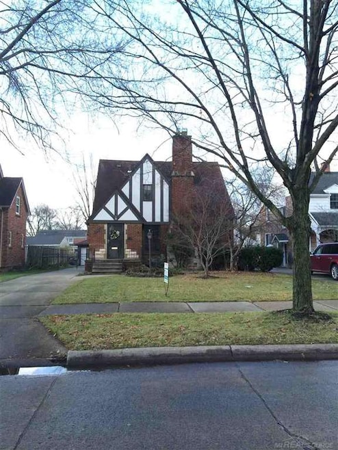 795 University Place, Grosse Pointe, MI 48230 - photo 1