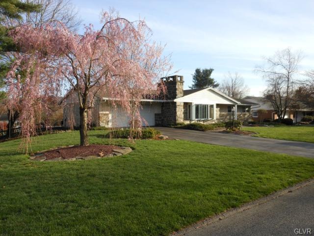 3620 Southwood Dr, Easton, PA 18045 - photo 1