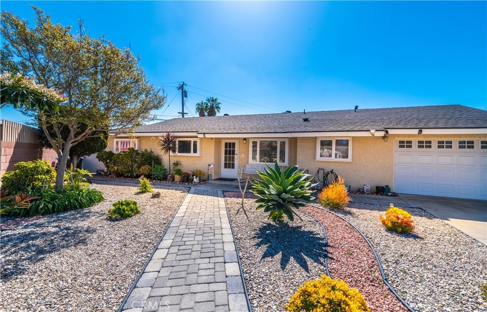 Sold $1,076,000 • Co-Listing Agent