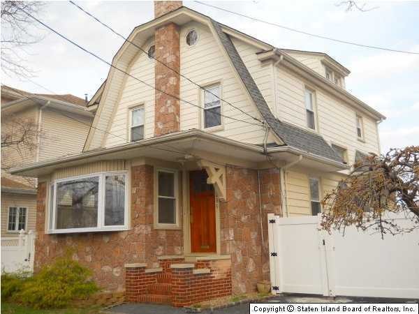 286 Edison St, Staten Island, NY 10306 - photo 1