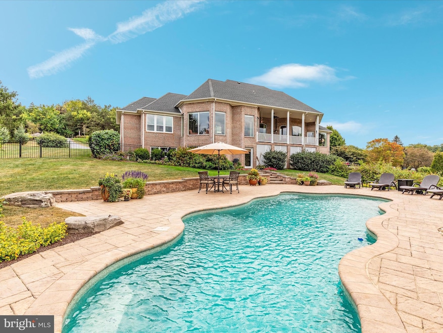 Sold $985,000 • Co-Listing Agent