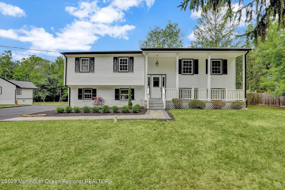 7 Park Ln, Englishtown, NJ 07726 - photo 1