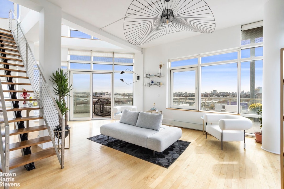 Sold $2,070,000 • Co-Listing Agent