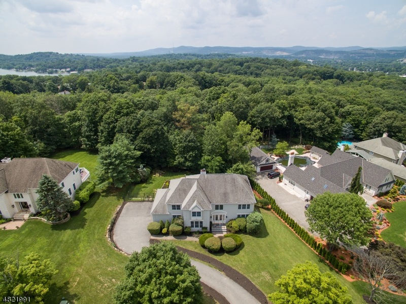 15 Shadow Ridge Run, Wayne, NJ 07470 - photo 1