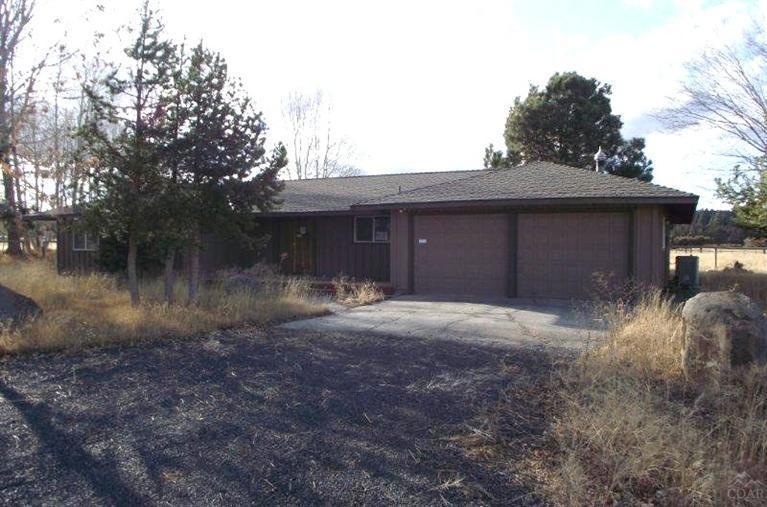 64880 Collins Rd, Bend, OR 97703 - photo 1