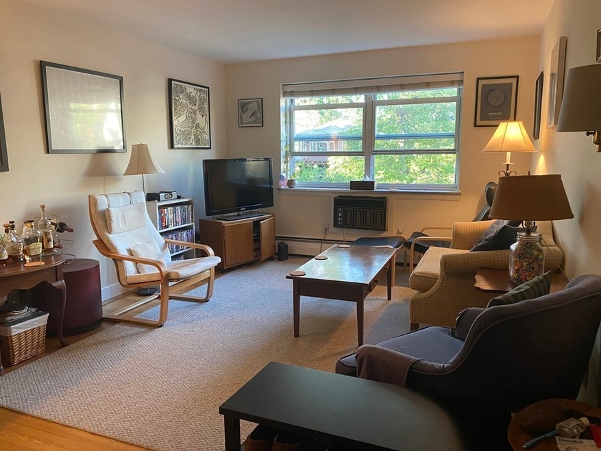 14 Commonwealth Ct unit 11, Brighton, MA 02135 - photo 1