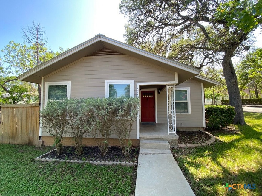 225 Scott St, San Marcos, TX 78666 - photo 1
