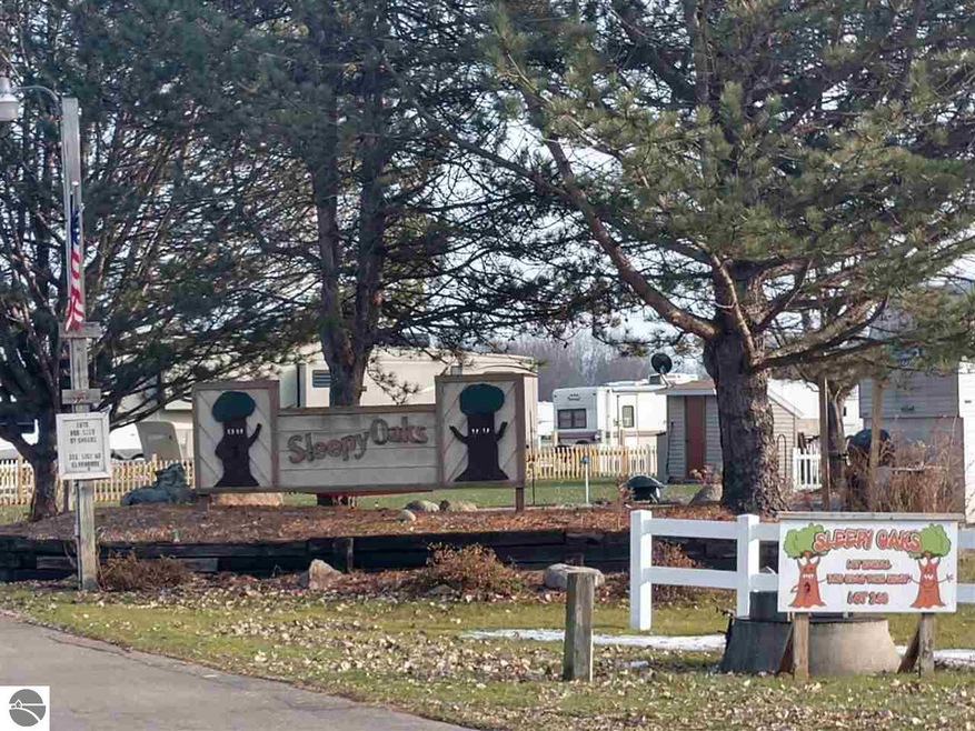 226 N Main St, Au Gres, MI 48703 - photo 1