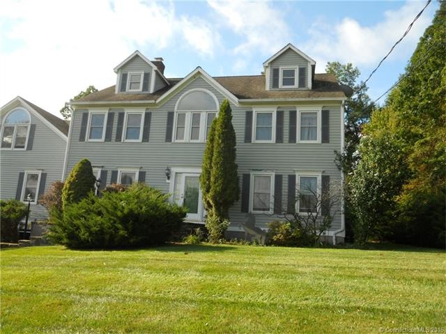 Expansive Colonial