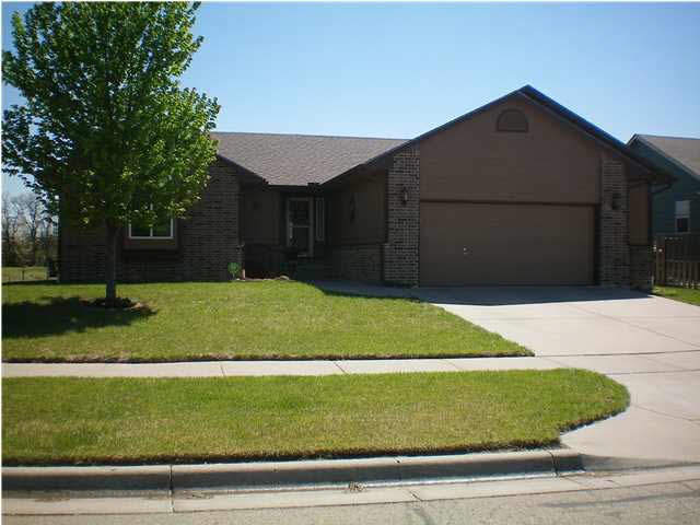 Front of 711 S Westview Circle, West facing front,