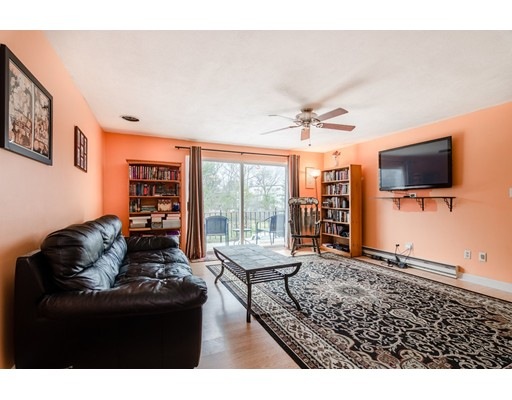 65 Fountain Ln unit 14, South Weymouth, MA 02190 - photo 1