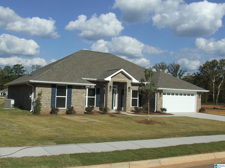 701 Jamestown Cir, Montevallo, AL 35115 - photo 1