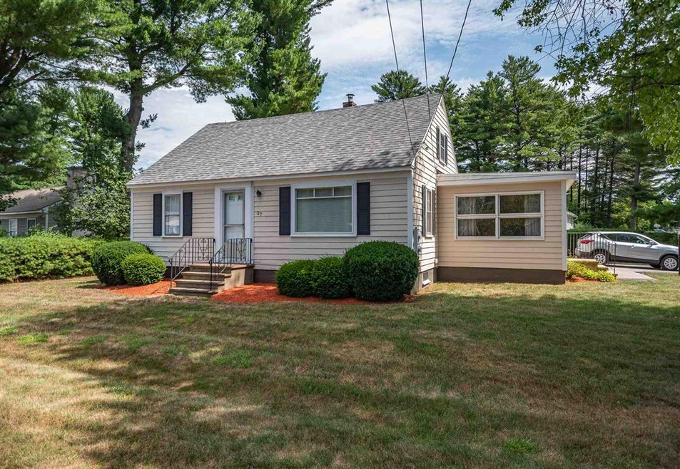 27 New Rochester Rd, Dover, NH 03820 - photo 1