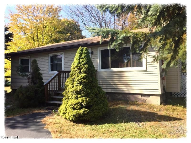 106 Overlook Ln, Hawley, PA 18428 - photo 1