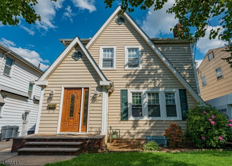 1047 Nicholas Ave, Union, NJ 07083 - photo 1